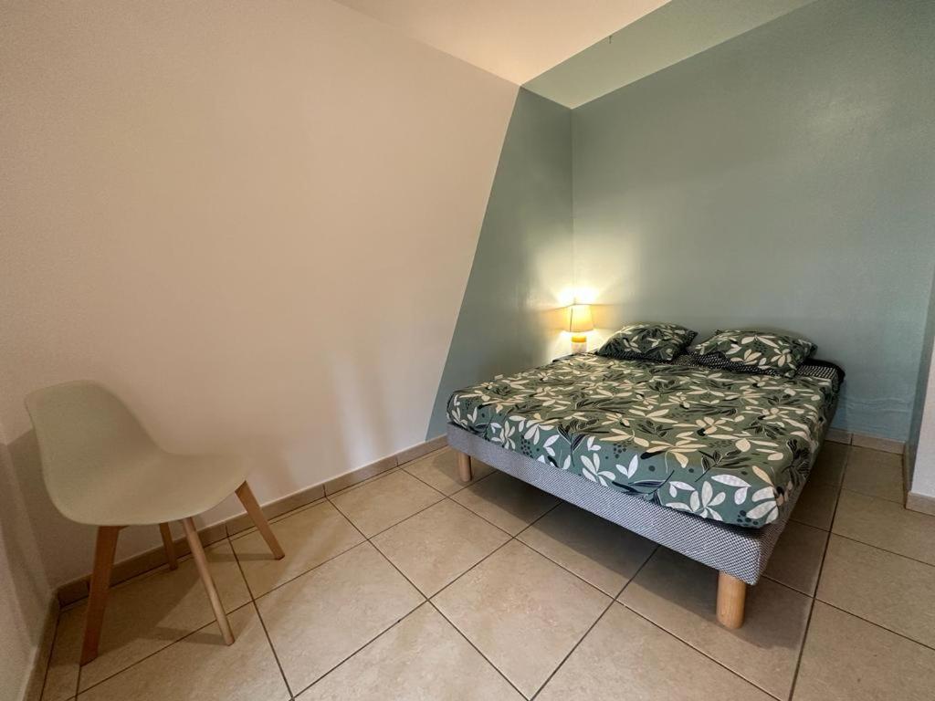 Appartement T3 Proche Aeroport Et Nordev Sainte Clotilde Ngoại thất bức ảnh